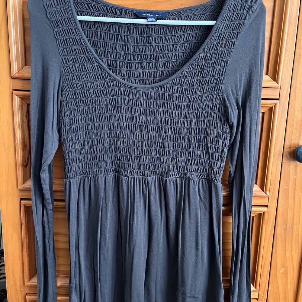 Women’s American Eagle babydoll long sleeve top